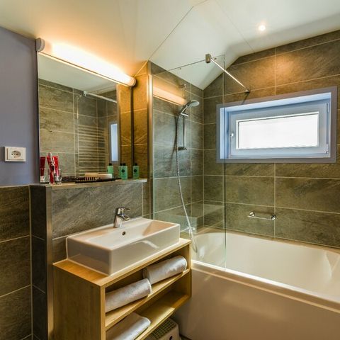 Bungalow 6 Personen - Prämie AG1413