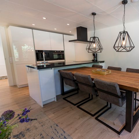 Bungalow 6 Personen - mit Whirlpool oder Jacuzzi und Sauna