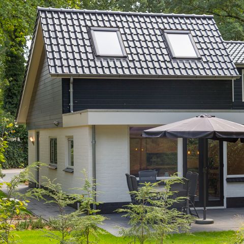 Bungalow 6 Personen - mit Whirlpool oder Jacuzzi und Sauna