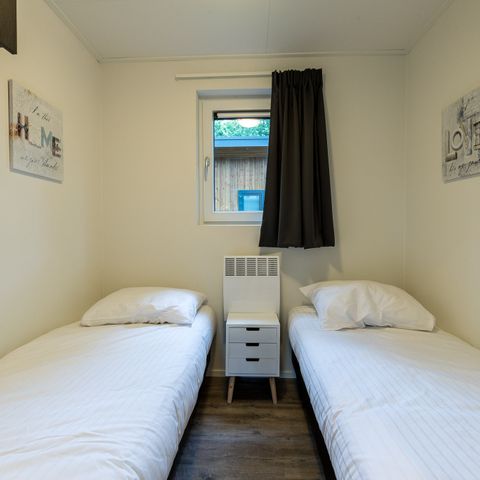 Bungalow 4 Personen - Wood Lodge Eco mit Whirlpool oder Jacuzzi und Sauna