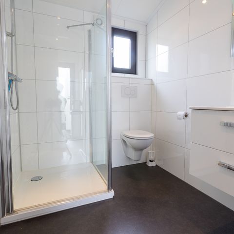 Bungalow 4 Personen - Forest Lodge 55 mit Whirlpool