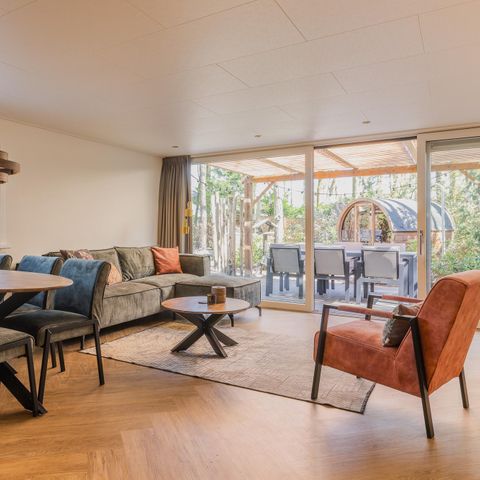 Bungalow 6 Personen - Forest Eco mit Whirlpool und Sauna