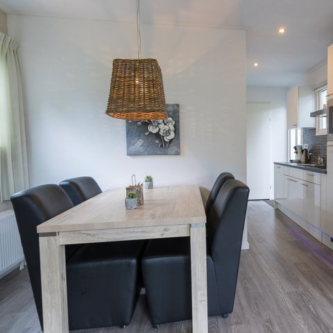 Bungalow 4 Personen - Park Lodge mit Whirlpool