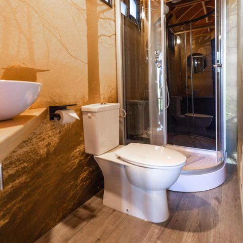 AUßERGEWÖHNLICHE UNTERKUNFT 4 Personen - Tiny House mit Whirlpool
