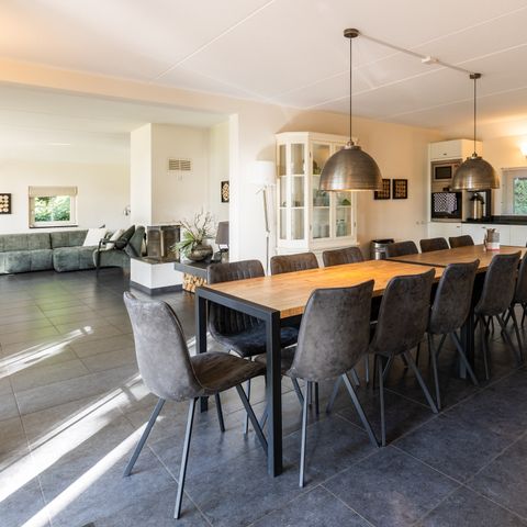 Gruppenunterkunft 14 personen - Villa Wilgenhaege Whirlpool