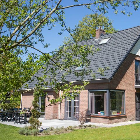 Gruppenunterkunft 23 personen - 2Familienhaus De Reest