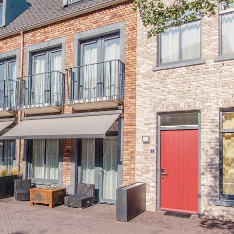 Bungalow 2 Personen - Luxus-Burgunder