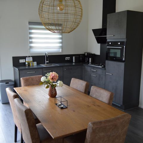 FERIENHAUS 4 Personen - Schaelsbergerbosch - 2 Bäder, Kamin & Gartenhaus