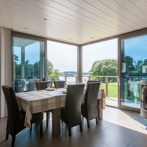 FERIENHAUS 8 Personen FERIENHAUS 8 Personen