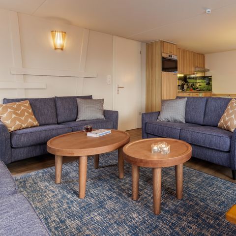 Bungalow 8 Personen - Premium AR1244 Renewed