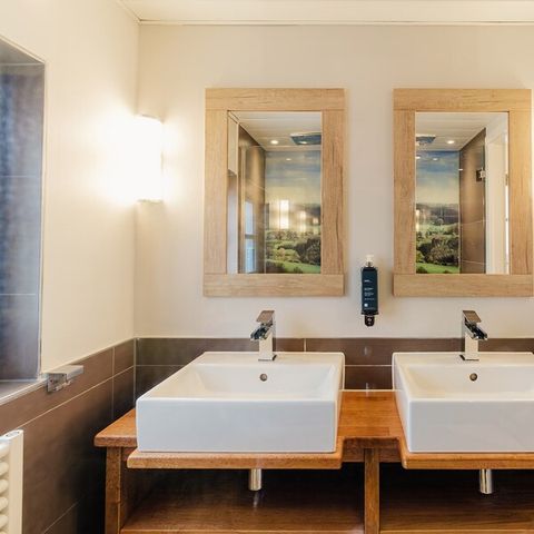 Bungalow 6 Personen - VIP-Häuschen AR1227 Verlängert
