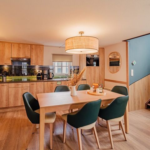 Bungalow 6 Personen - VIP-Häuschen AR1227 Verlängert