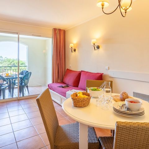 Apartement 5 Personen - - 1 Schlafzimmer - Balkon