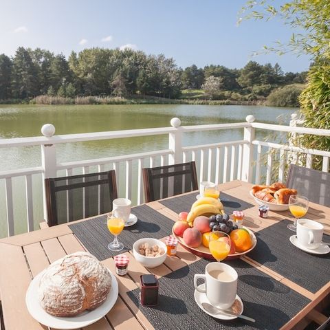 Bungalow 8 Personen - - 2 Schlafzimmer + 1 Schlafalkoven - Terrasse - Seeblick