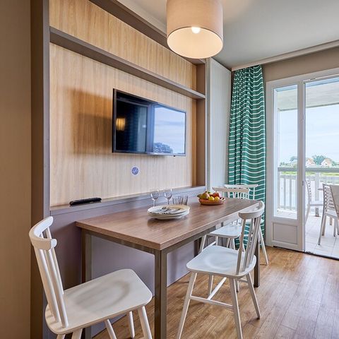 Wohnung 4 personen - 1 Schlafzimmer - Terrasse oder Balkon - Blick auf Heckenlandschaft - Renoviert
