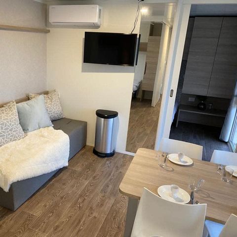 LANDHAUS 6 Personen - Gemütliches Unikat 2+4 (max. 2 Erwachsene)