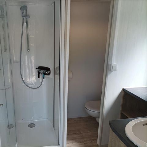 Stellplatz - Komfortable private Sanitäranlagen
