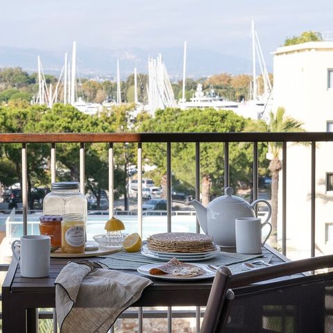Apartement 4 Personen - - 1 Schlafzimmer - Whirlpool - Terrasse - klimatisiert - Hafenblick