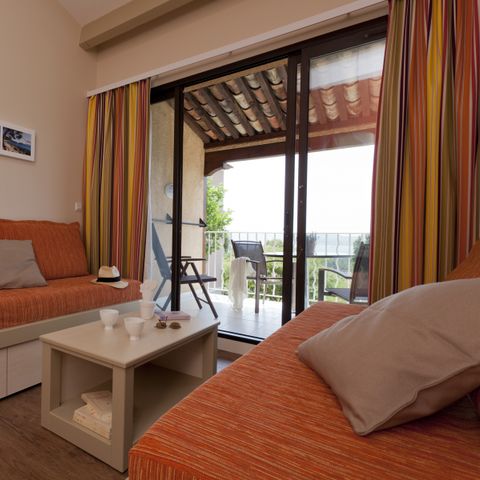 Apartement 4 Personen - - 1 Schlafzimmer