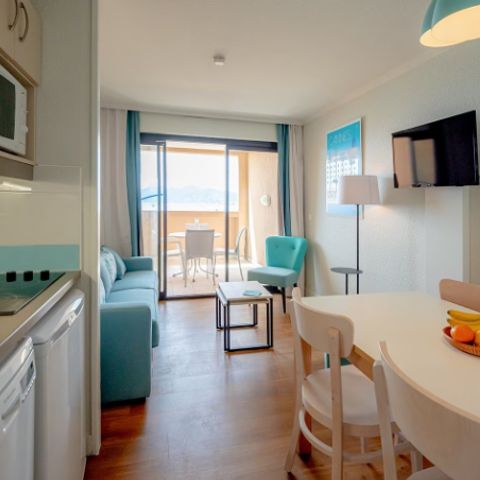 Studio 4 personen - Studio - 1 Schlafnische - Klimatisiert - Terrasse oder Balkon - Meerblick