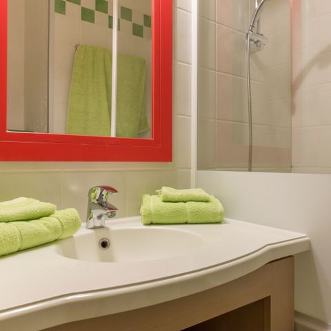 Studio 4 personen - Studio – 1 Schlafnische – Terrasse oder Balkon – renoviert