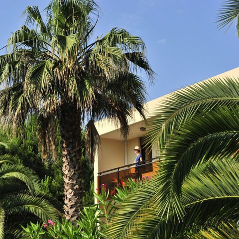 Pierre & Vacances Résidence Les Jardins Ombragés Cannes Mandelieu - Camping Alpes-Maritimes - Image N°4
