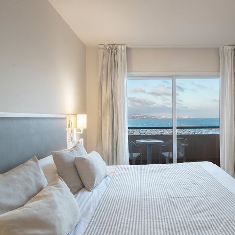 Zimmer 2 Personen - Junior Suite Balkon - Meerblick - 1 Schlafzimmer
