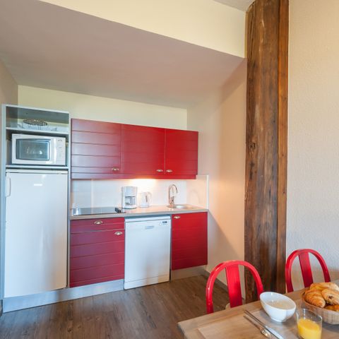 Apartement 5 Personen - - 1 Schlafzimmer