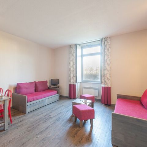 Apartement 5 Personen - - 1 Schlafzimmer