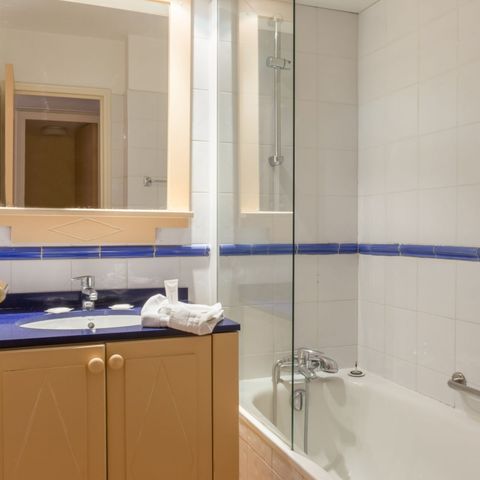 Apartement 4 Personen - - 1 Schlafalkoven - Balkon