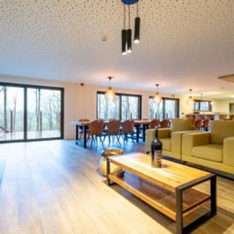 Gruppenunterkunft 24 personen - Ferienhaus DDS