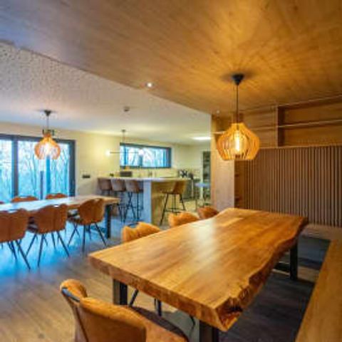 Gruppenunterkunft 24 personen - Ferienhaus DDS