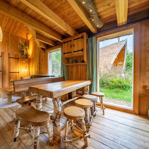 FERIENHAUS 8 Personen - Natur Lodge