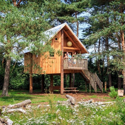 AUßERGEWÖHNLICHE UNTERKUNFT 5 Personen - Hobo-Hütte auf Höhe 5