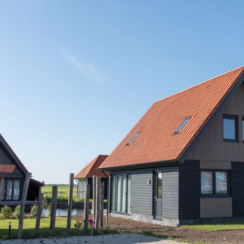 Villa 4 Personen - Wasser-Villa