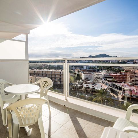 Apartement 5 Personen - Standard Meerblick (max. 4 Erwachsene)