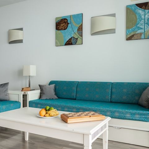 Wohnung 4 personen - 1 Schlafzimmer - Blick auf den Pool