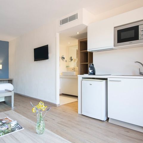 Zimmer 2 Personen - Doppelzimmer - Terrasse oder Balkon - Meerblick - inklusive Frühstück