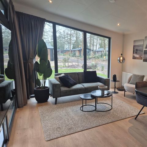 LODGE 4 Personen - Würfel