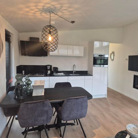 LODGE 4 Personen - Würfel