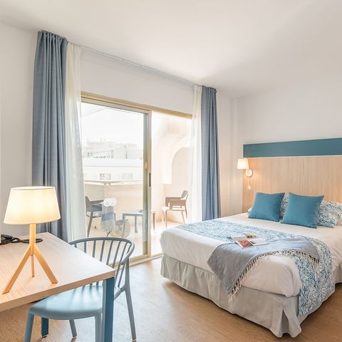 Zimmer 3 Personen - Standard-Hotelzimmer C3