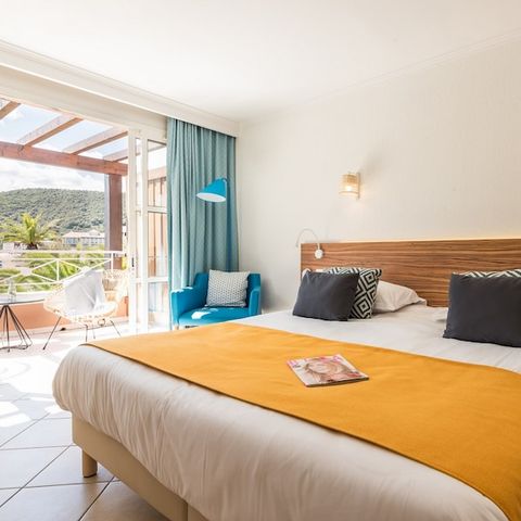 Zimmer 2 Personen - Hotelzimmer - Doppelzimmer - Terrasse oder Balkon