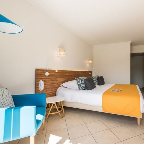 Zimmer 2 Personen - Hotelzimmer - Doppelzimmer - Terrasse oder Balkon