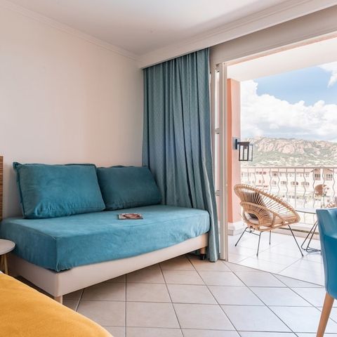 Zimmer 3 Personen - Hotelzimmer - Dreibettzimmer - Terrasse oder Balkon