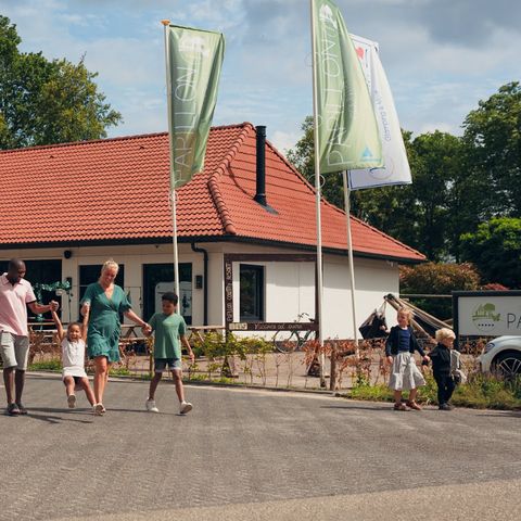 Papillon Country Resort - Camping Dinkelland - Image N°5