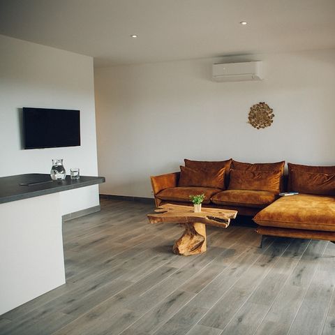 FERIENHAUS 8 Personen - - 4 Schlafzimmer - Klimatisiert - 7m privater Swimmingpool - Terrasse
