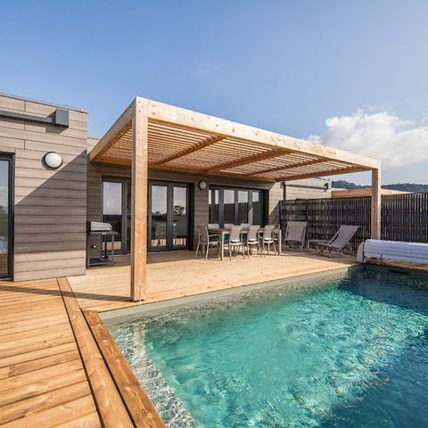 FERIENHAUS 8 Personen - - 4 Schlafzimmer - Klimatisiert - 7m privater Swimmingpool - Terrasse