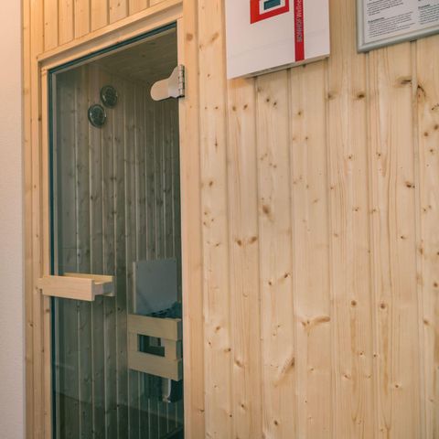 Villa 6 Personen - Wasservilla MIVA Wellness