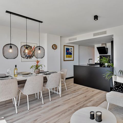 Apartement 8 Personen - mit Solarium (Dachterrasse) und Meerblick