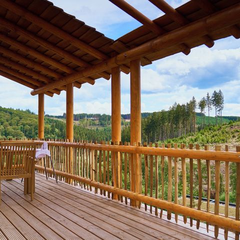 Unterkunft 4 personen - Luxuriöses Baumhaus mit Rutsche